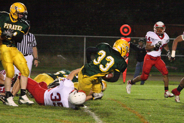 20415_VHS_Football_v_Life_Christian_101008