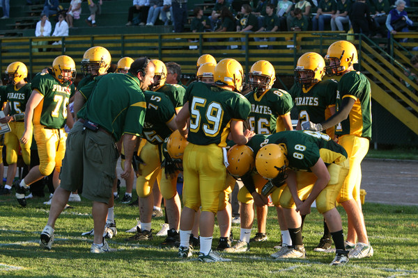 19972_VHS_Football_v_Sultan_090508