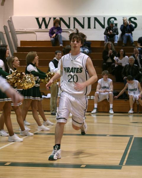 5048_Boys_BBall_v_Orting_020508