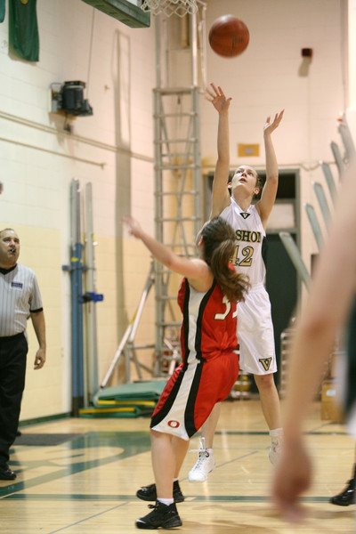 6029_Girls_BBall_v_Orting_020508